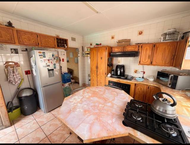 3 BEDROOM HOUSE FOR SALE IN VANDERBIJLPARK SE 7